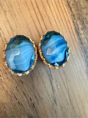 MARVELLA Gold-Trim Blue Swirl Oval Clip-On Earrings